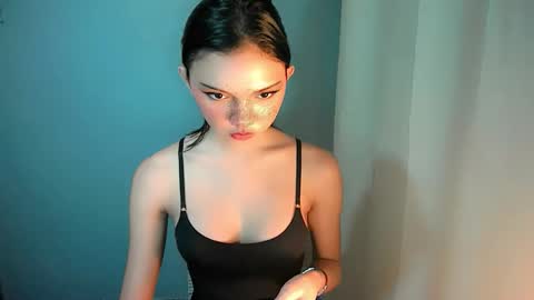 Snapshot of sexytight_tanya chatting on 5, 12, 2025 sexytight_tanya online show from 5, 12, 2025