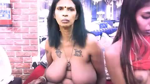 sexyva4u2luv online show from 14, 11, 2025