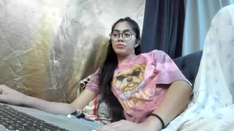 Snapshot of sexyxenaaa chatting on 10, 10, 2025 Xenaaa online show from 10, 10, 2025