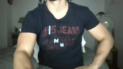 Snapshot of sexyyphilip chatting on 2, 1, 2025 sexyyphilip online show from 2, 1, 2025