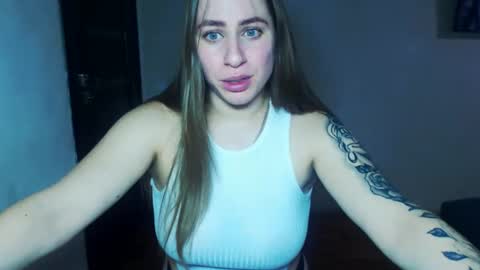 Snapshot of sexyyuliia777 chatting on 24, 11, 2025 Yuliia online show from 24, 11, 2025