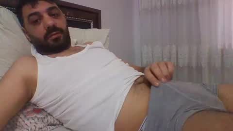 Snapshot of sexyyy_mannn chatting on 8, 12, 2024 sexyyy_mannn online show from 8, 12, 2024