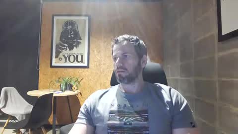 shad0w_hunter online show from 19, 12, 2024