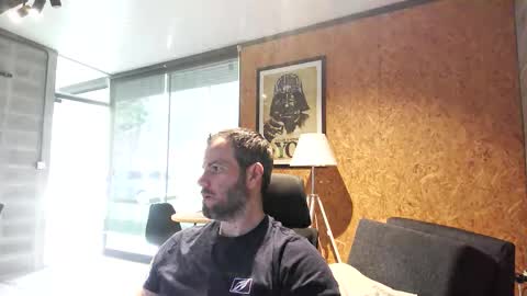 shad0w_hunter online show from 15, 9, 2025