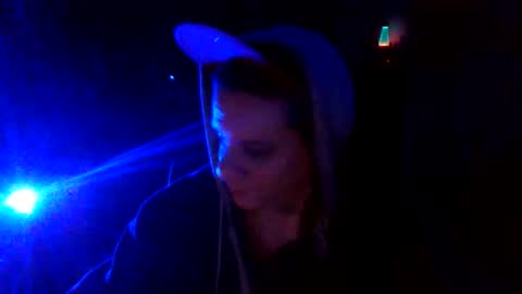 Snapshot of shades455 chatting on 24, 5, 2026 shades455 online show from 24, 5, 2026