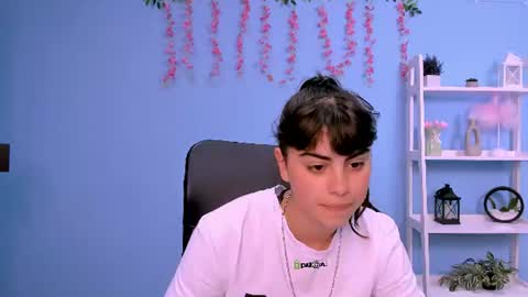 shadow_kiss online show from 20, 6, 2026