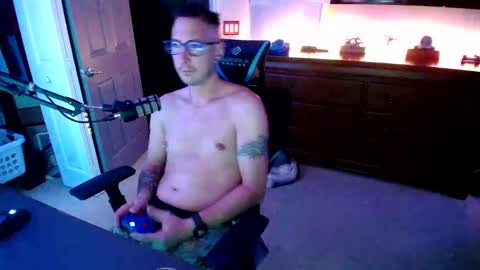 Snapshot of shaftyone4u chatting on 18, 1, 2026 shaftyone4u online show from 18, 1, 2026