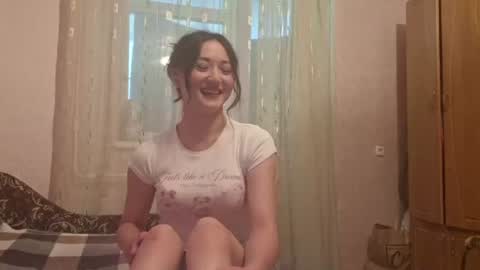 Lily online show from 26, 6, 2026