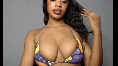 Snapshot of shallie_x chatting on 9, 7, 2026 ESTHER online show from 9, 7, 2026