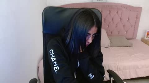 shanelle online show from 10, 2, 2025