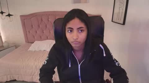 shanelle online show from 15, 11, 2025