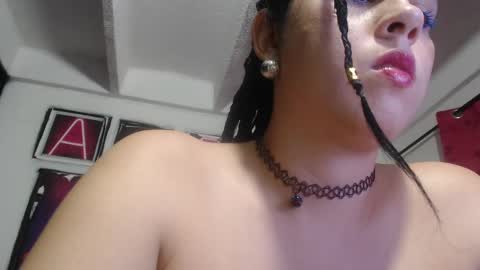 Snapshot of shanellmoore chatting on 22, 12, 2024 Shanell Moore online show from 22, 12, 2024