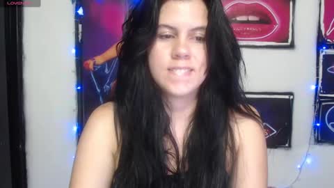 Snapshot of shanellmoore chatting on 10, 2, 2025 Shanell Moore online show from 10, 2, 2025