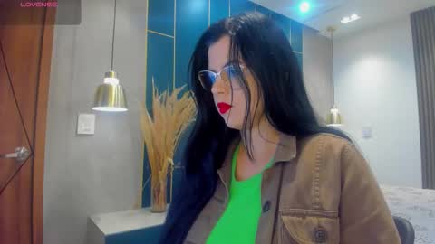 Snapshot of shanellmoore chatting on 3, 12, 2025 Shanell Moore online show from 3, 12, 2025