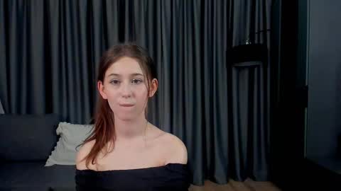 me name is Mia online show from 16, 12, 2025