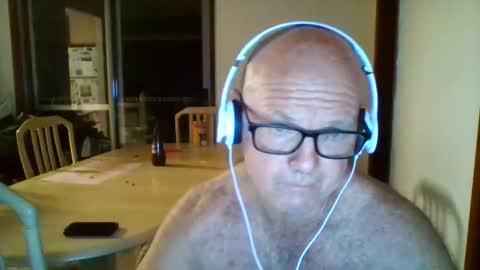 shaneo781570 online show from 13, 4, 2026