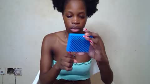 Snapshot of shania_sleigh chatting on 17, 12, 2024 shania_sleigh online show from 17, 12, 2024