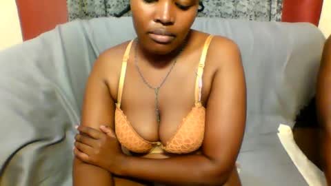 Snapshot of shania_sleigh chatting on 2, 2, 2026 shania_sleigh online show from 2, 2, 2026