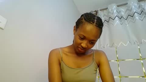 Snapshot of shanizz001 chatting on 7, 1, 2025 shanizz online show from 7, 1, 2025