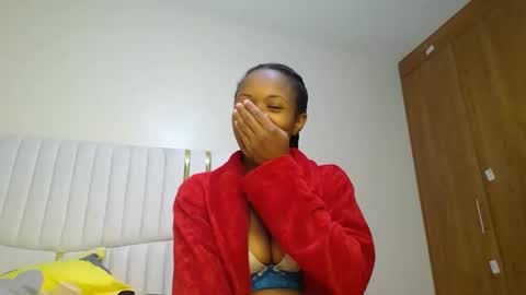 Snapshot of shanizz001 chatting on 16, 1, 2025 shanizz online show from 16, 1, 2025