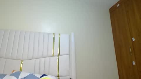 Snapshot of shanizz001 chatting on 19, 1, 2025 shanizz online show from 19, 1, 2025