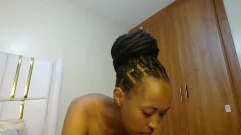 Snapshot of shanizz001 chatting on 22, 1, 2025 shanizz online show from 22, 1, 2025