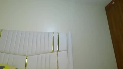 Snapshot of shanizz001 chatting on 16, 2, 2025 shanizz online show from 16, 2, 2025