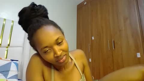 Snapshot of shanizz001 chatting on 26, 2, 2025 shanizz online show from 26, 2, 2025