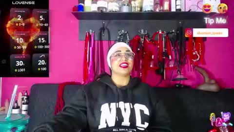 Snapshot of shannon_queen_ chatting on 16, 6, 2026 Shannon online show from 16, 6, 2026