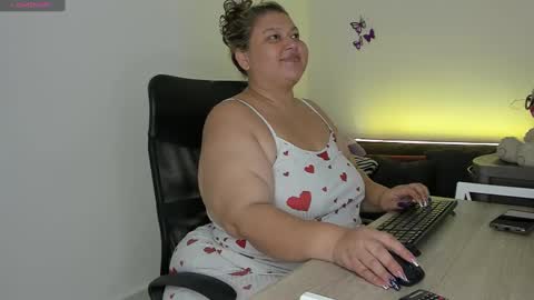 SHANNONBBW online show from 2, 1, 2025