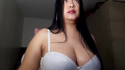 Cami Ortiz independent model online show from 26, 1, 2025