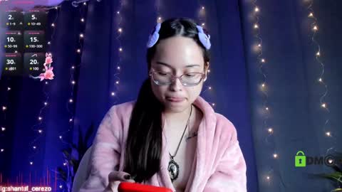 Snapshot of shantalcerezo chatting on 13, 1, 2025 Cat-FOLLOWME and we talk IGshantal cerezo online show from 13, 1, 2025