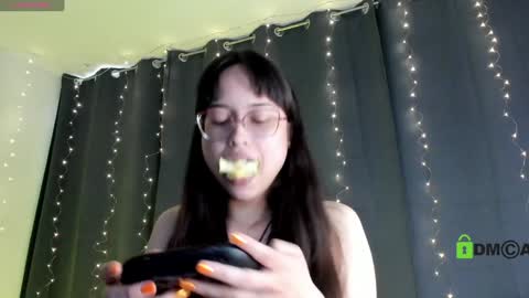 Snapshot of shantalcerezo chatting on 17, 1, 2025 Cat-FOLLOWME and we talk IGshantal cerezo online show from 17, 1, 2025