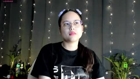 Snapshot of shantalcerezo chatting on 12, 2, 2025 Cat-FOLLOWME and we talk IGshantal cerezo online show from 12, 2, 2025