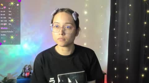 Snapshot of shantalcerezo chatting on 24, 9, 2025 Cat-FOLLOWME and we talk IGshantal cerezo online show from 24, 9, 2025