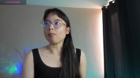 Snapshot of shantalcerezo chatting on 13, 10, 2025 Cat-FOLLOWME and we talk IGshantal cerezo online show from 13, 10, 2025