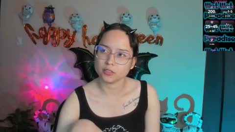 Snapshot of shantalcerezo chatting on 14, 10, 2025 Cat-FOLLOWME and we talk IGshantal cerezo online show from 14, 10, 2025