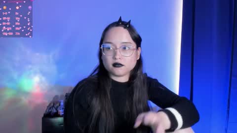 Snapshot of shantalcerezo chatting on 4, 11, 2025 Cat-FOLLOWME and we talk IGshantal cerezo online show from 4, 11, 2025