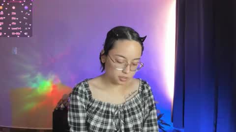 Snapshot of shantalcerezo chatting on 13, 11, 2025 Cat-FOLLOWME and we talk IGshantal cerezo online show from 13, 11, 2025