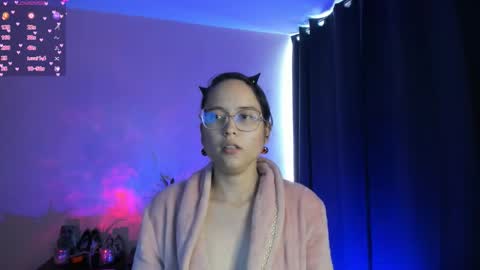 Snapshot of shantalcerezo chatting on 29, 11, 2025 Cat-FOLLOWME and we talk IGshantal cerezo online show from 29, 11, 2025