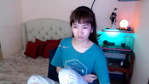 Snapshot of shantalfoxxy chatting on 24, 2, 2025 SHANTA FOX s online show from 24, 2, 2025