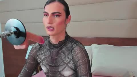 Snapshot of shantall_skinny chatting on 20, 10, 2025 Shantall online show from 20, 10, 2025