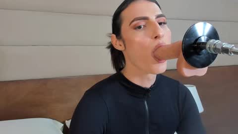 Snapshot of shantall_skinny chatting on 27, 10, 2025 Shantall online show from 27, 10, 2025