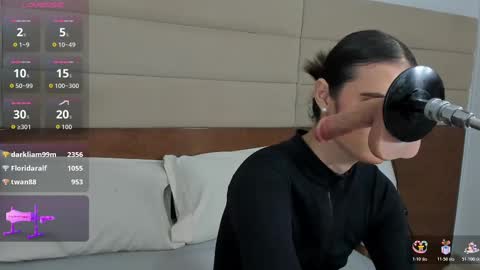 Snapshot of shantall_skinny chatting on 23, 11, 2025 Shantall online show from 23, 11, 2025