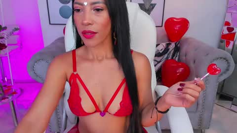 Snapshot of shantall_wills chatting on 14, 2, 2025 Shantall wills online show from 14, 2, 2025