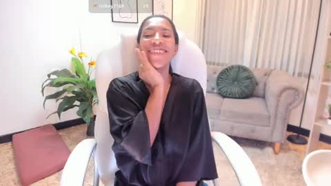 Snapshot of shantall_wills chatting on 3, 3, 2025 Shantall wills online show from 3, 3, 2025