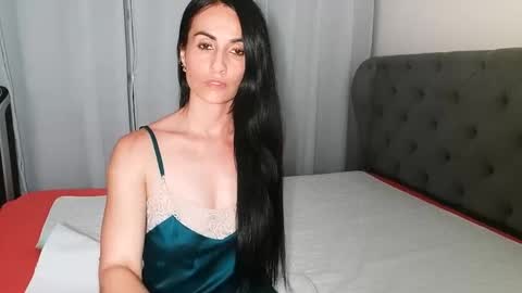 Snapshot of shantalxxx67 chatting on 12, 3, 2025 shantal online show from 12, 3, 2025