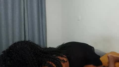 Snapshot of shantel_m chatting on 26, 3, 2026 Shantel online show from 26, 3, 2026