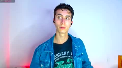 Snapshot of shaquiel_castoro chatting on 3, 10, 2025 shaquiel online show from 3, 10, 2025