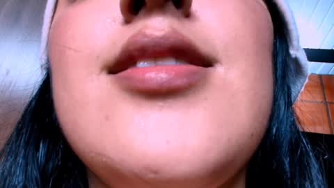 Snapshot of sharain chatting on 26, 12, 2024 My real name is bella  Much Gust  online show from 26, 12, 2024